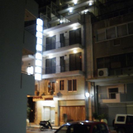 Hotel Niki Pireo Esterno foto