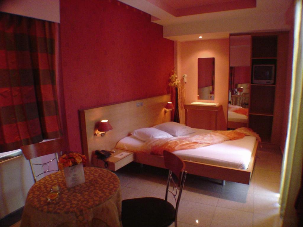 Hotel Niki Pireo Esterno foto